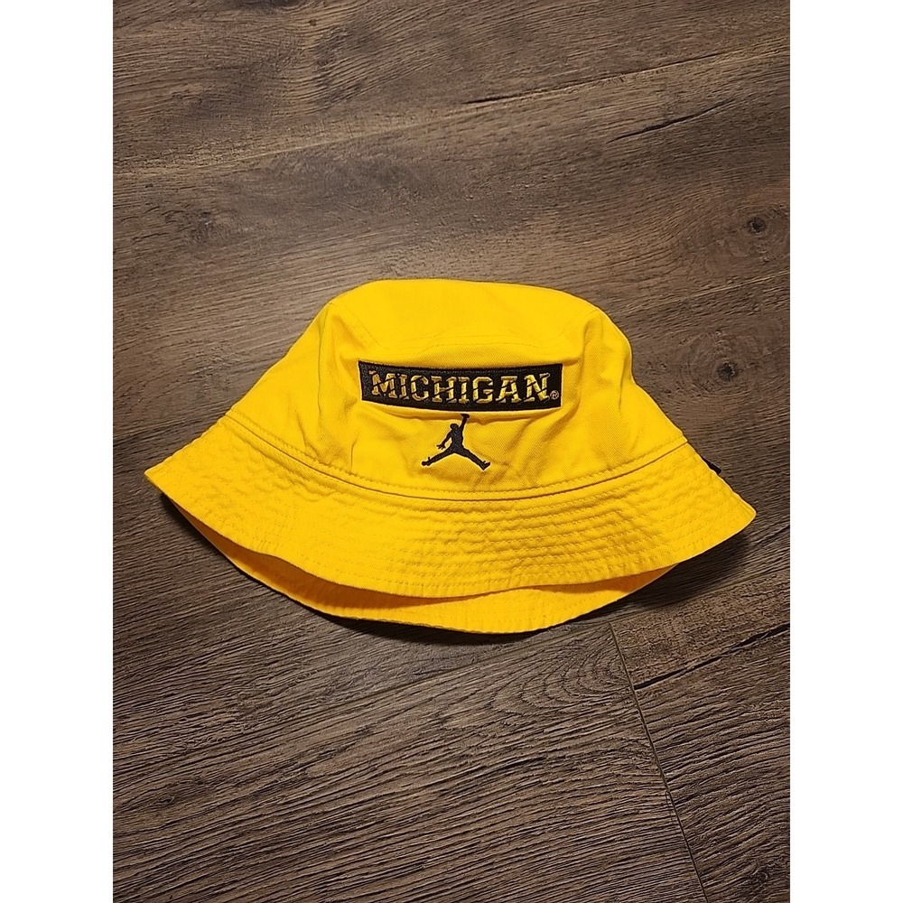 Michigan Wolverines Bucket Yellow Hat Nike Jordan Brand Men's Apex Size‎ L